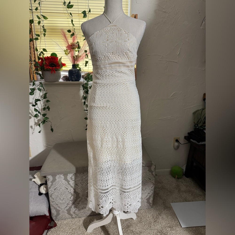 Dark Pink Elegant Lace Dress Size 6